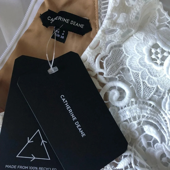 NWT Catherine Deane White Carry Lace Dress 4 - Picture 11 of 13